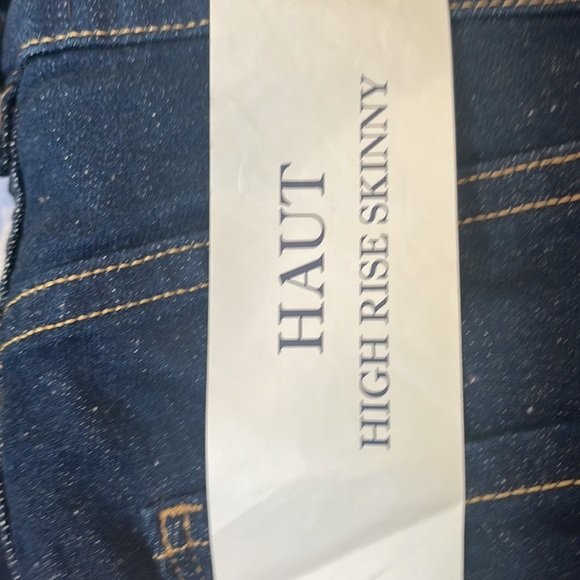 Scotch & Soda | NWT Haut Stay Blue Denim
High Rise Skinny Jeans - Picture 2 of 3
